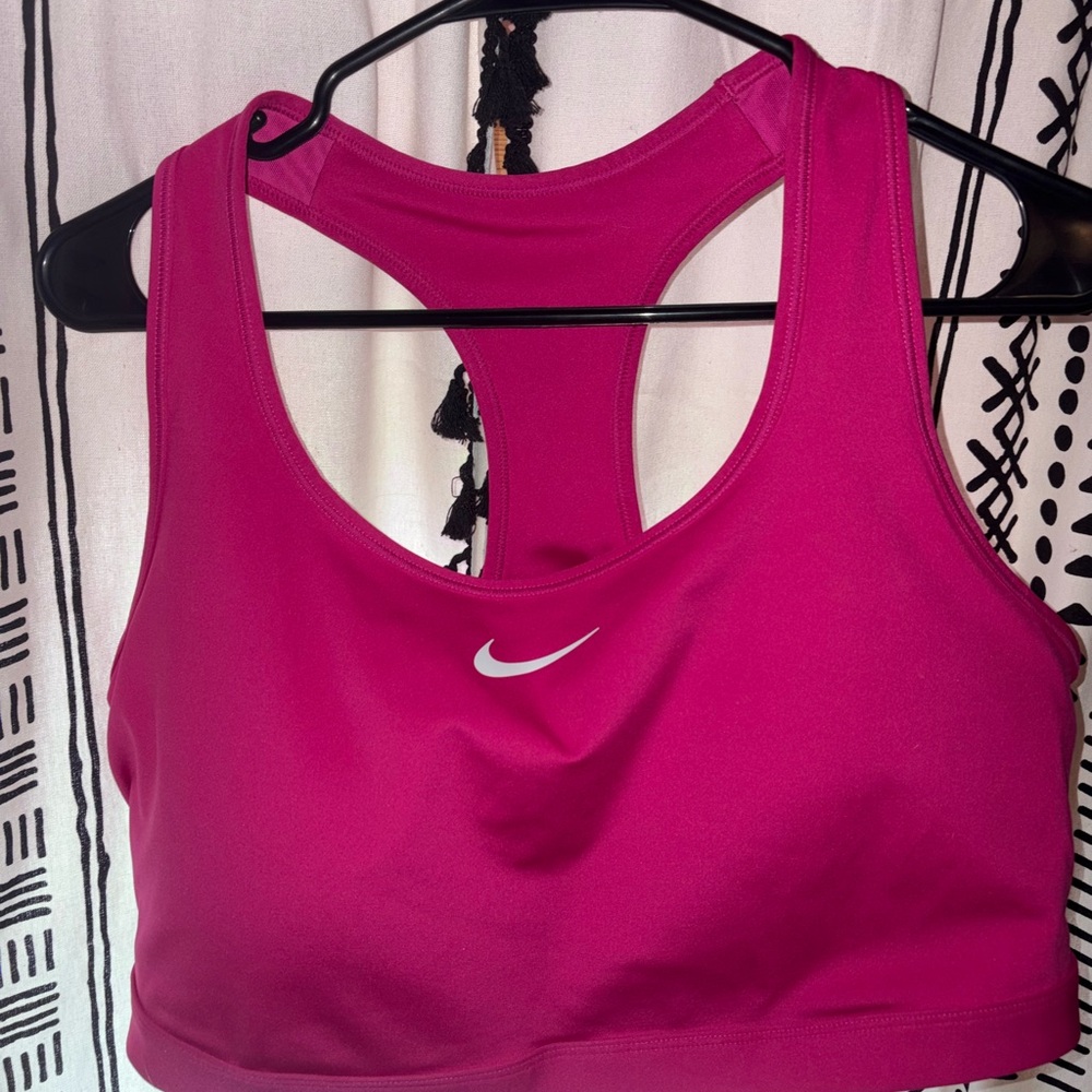 Nike Women's Fuchsia Sports Bra